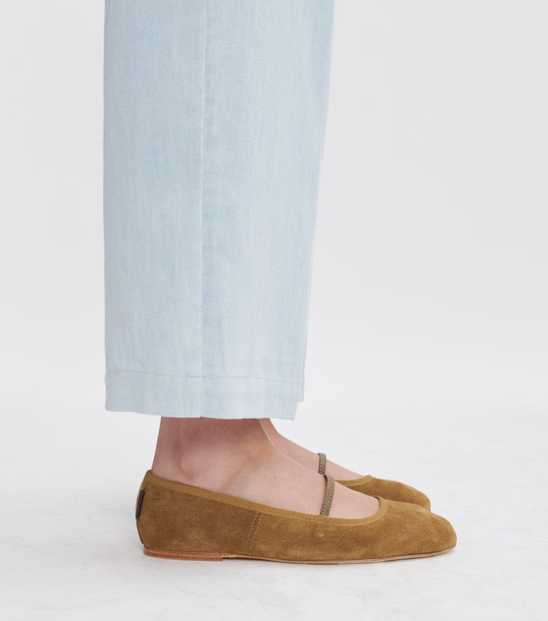 A.P.C. Ballerines Swan Camel