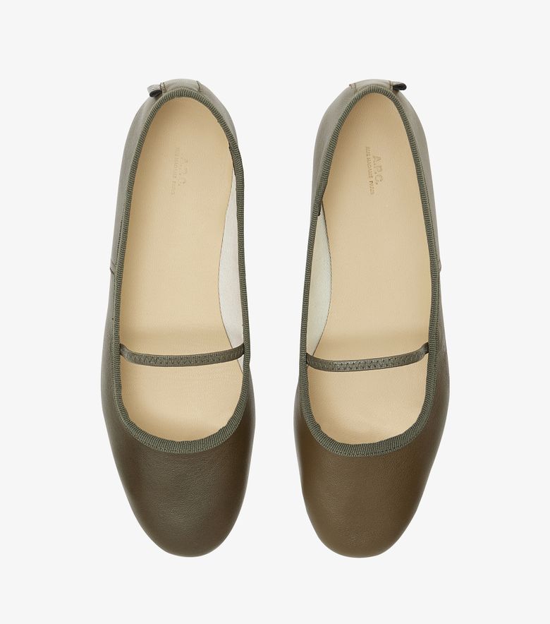 A.P.C. Ballerines Swan Kaki