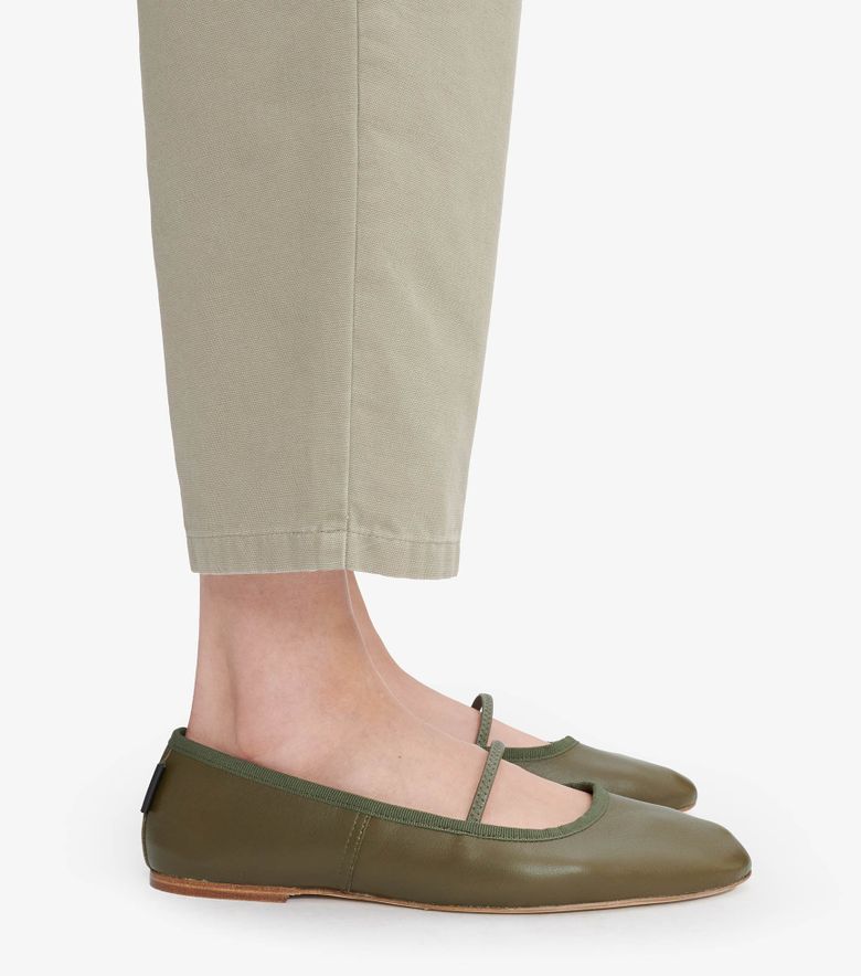 A.P.C. Ballerines Swan Kaki