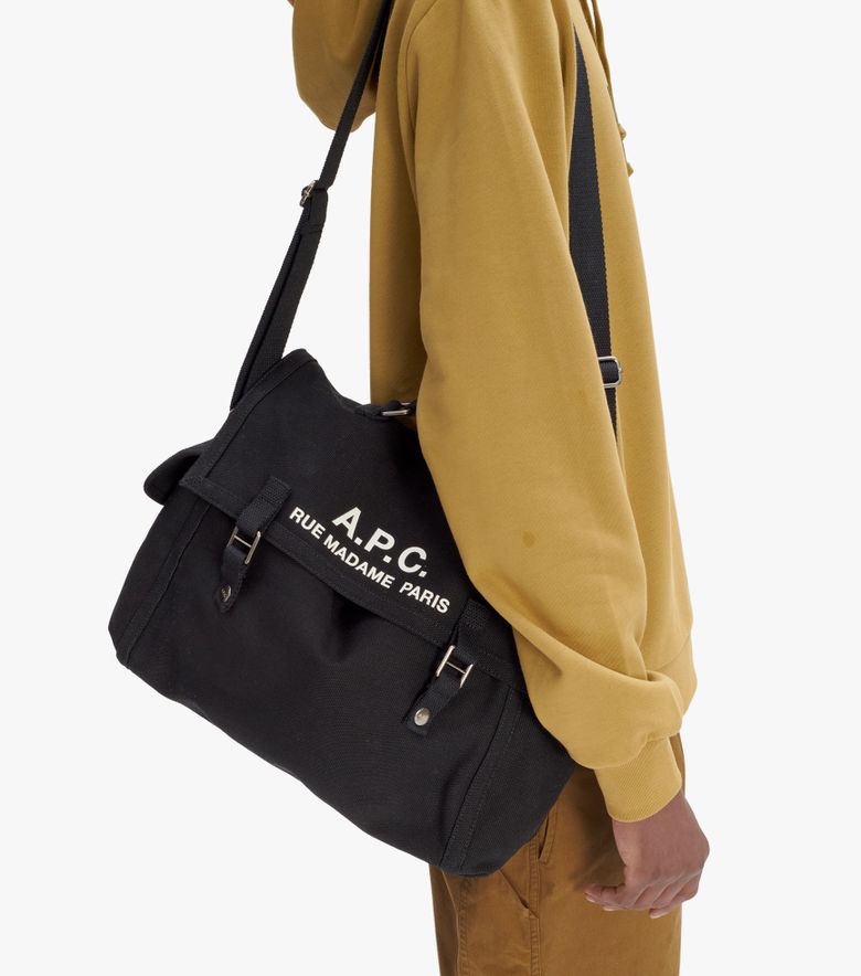 A.P.C. Besace Récuperation Noir