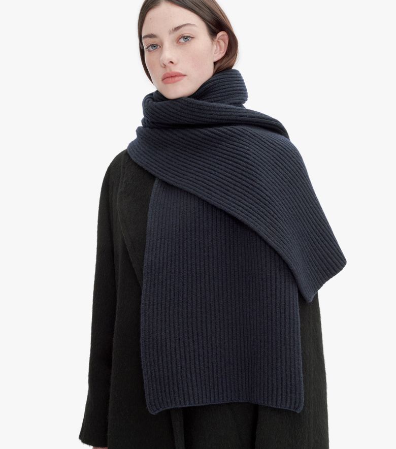 A.P.C. Echarpe Camille Unisexe Dark Navy