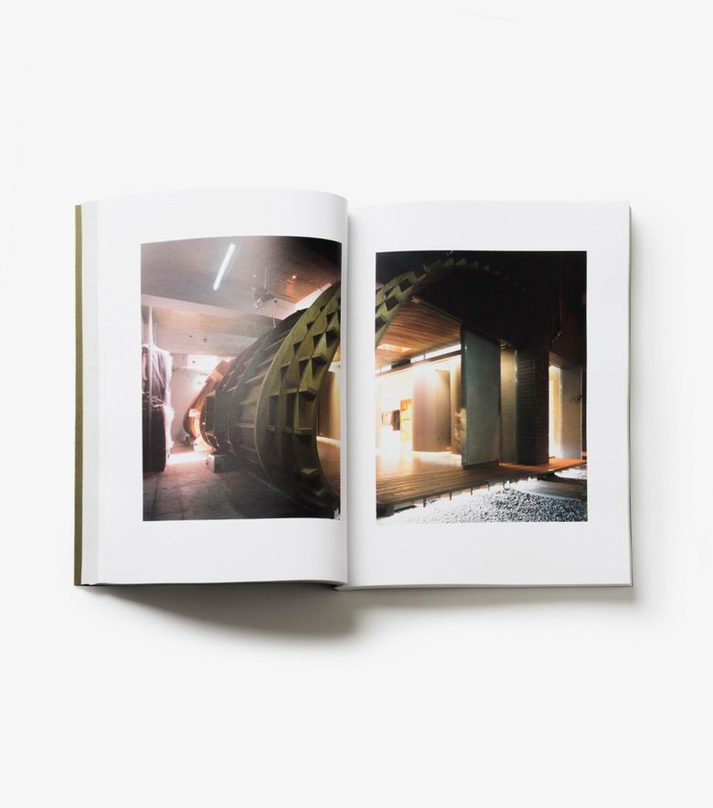 COLLABORATIONS A.P.C. & Laurent Deroo Architecte Multicolore