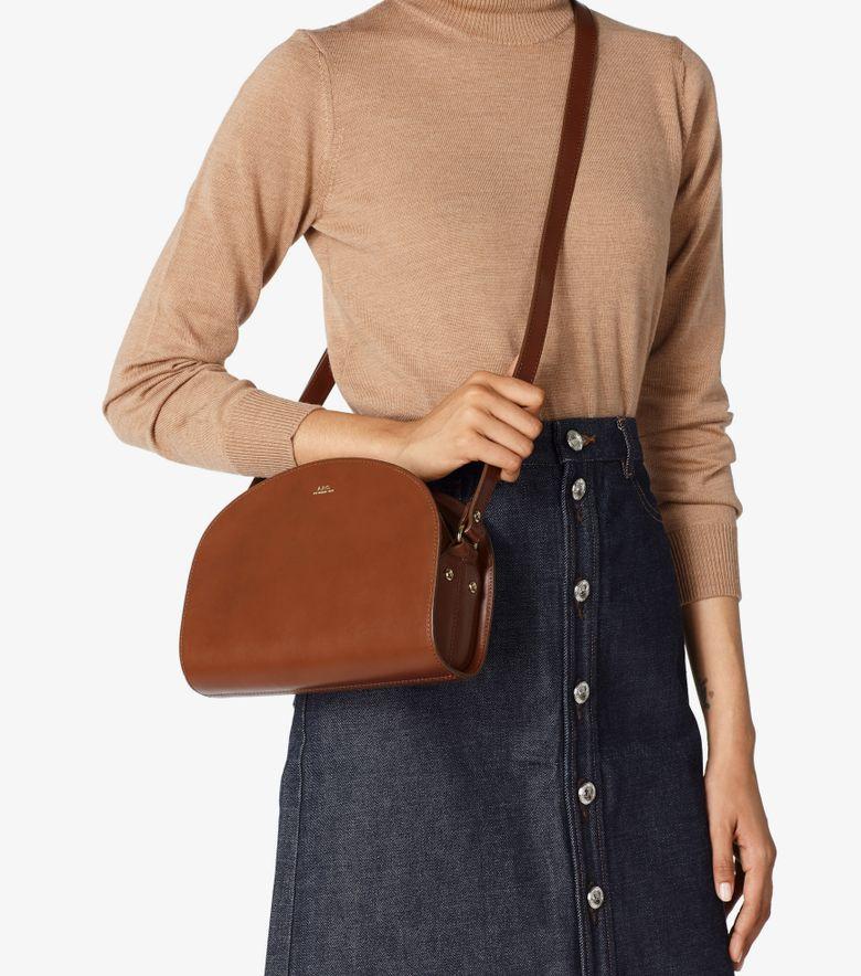 A.P.C. Sac Demi-Lune Noisette