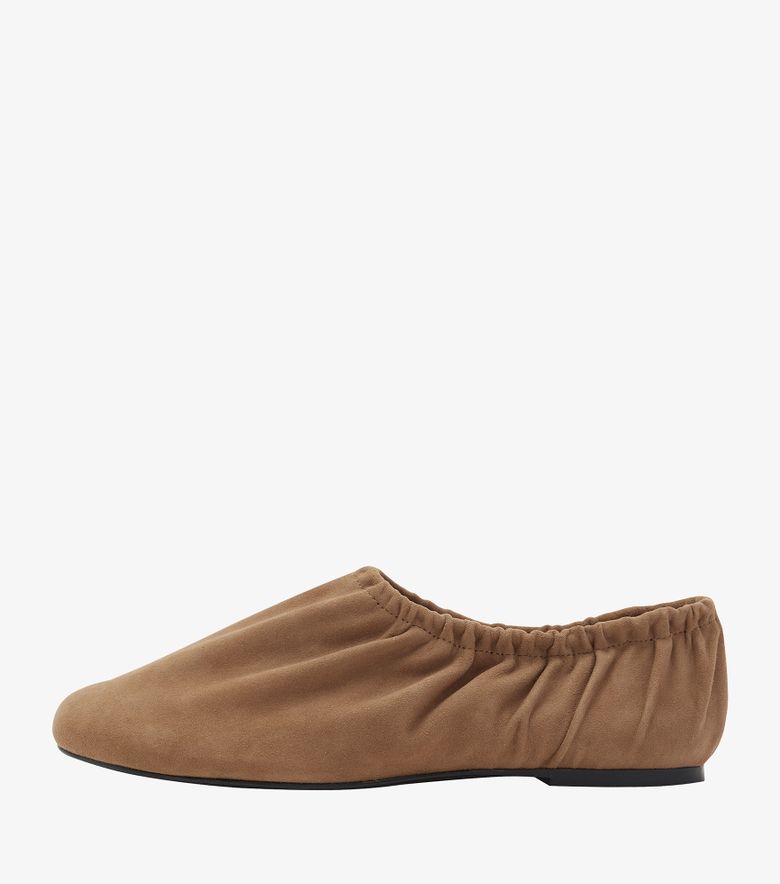 A.P.C. Slip-On Swan Camel