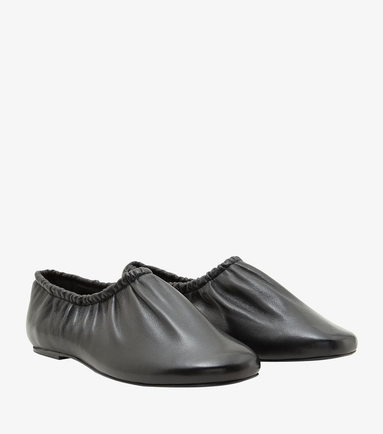 A.P.C. Slip-On Swan Noir