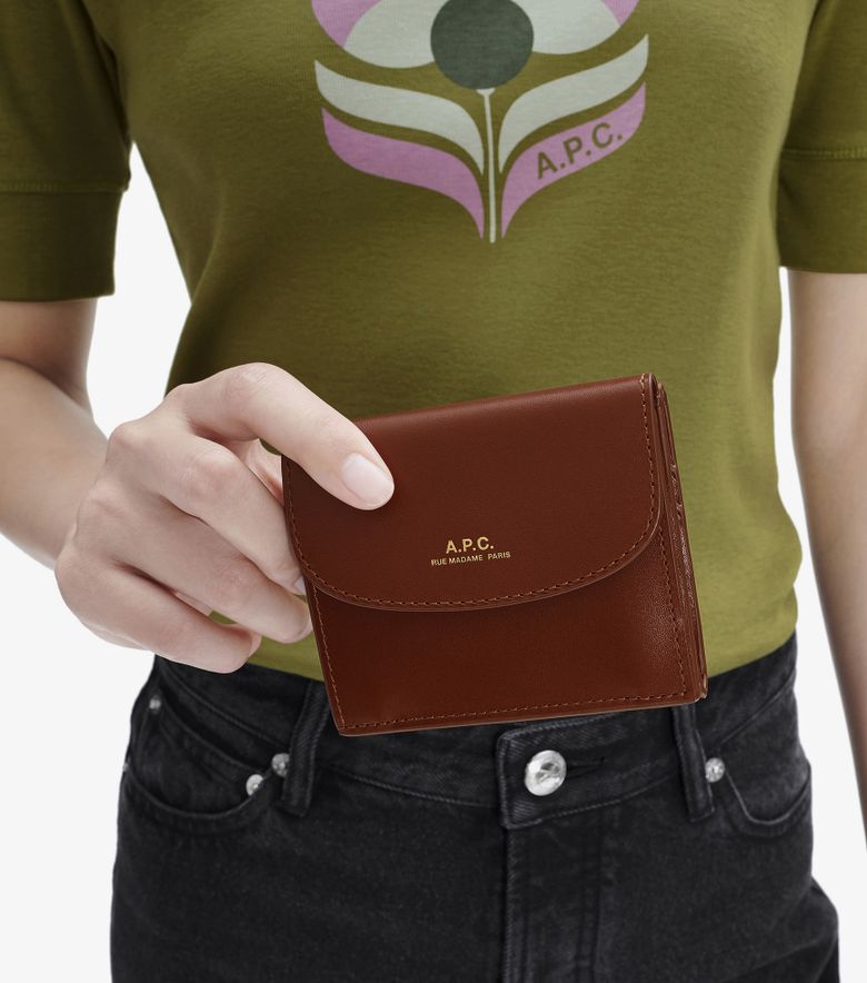 A.P.C. Trifold Genève Noisette