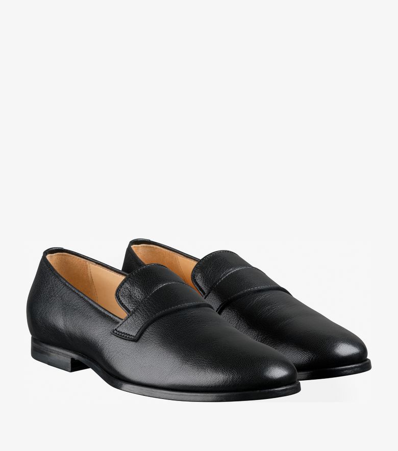 COLLABORATIONS Mocassins Ugo F A.P.C. Anastasia Barbieri Noir