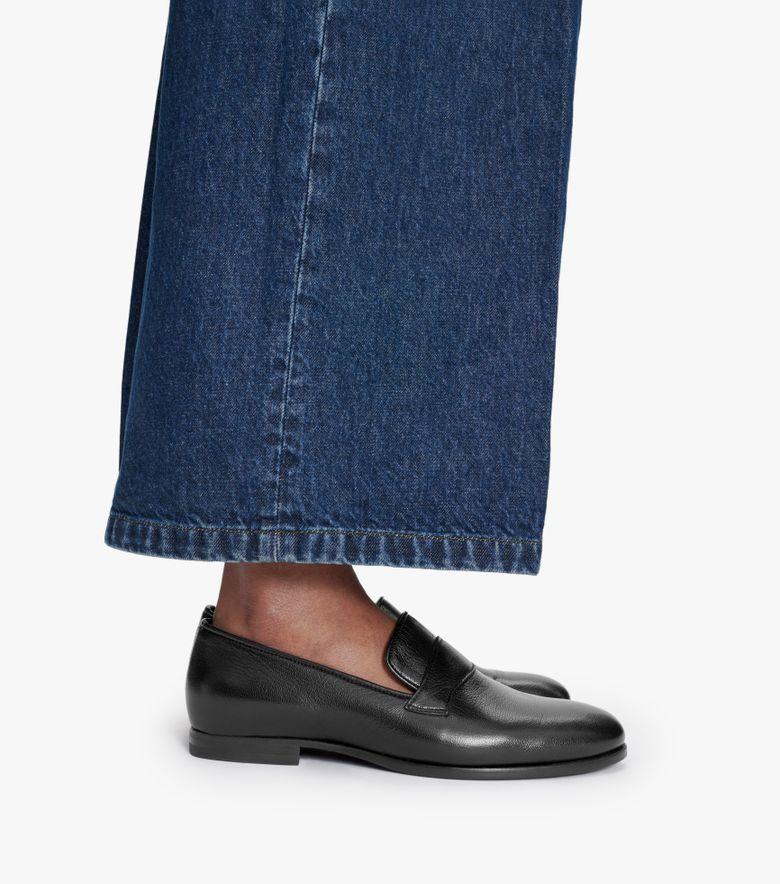 COLLABORATIONS Mocassins Ugo F A.P.C. Anastasia Barbieri Noir