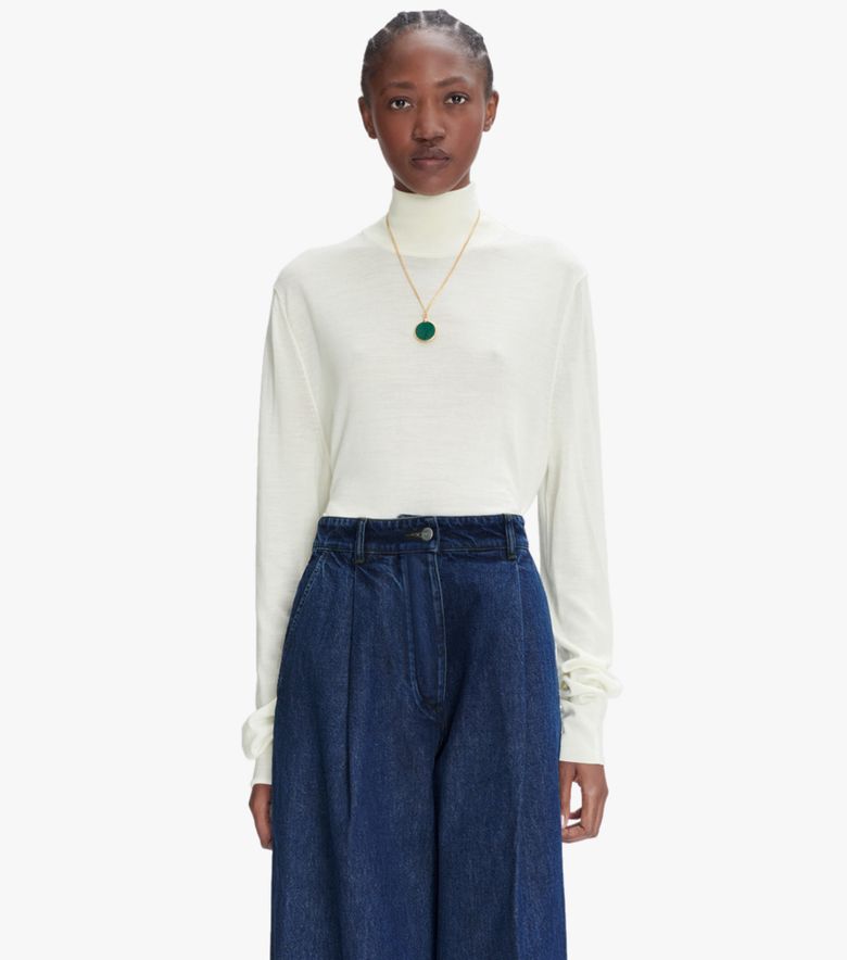 COLLABORATIONS Pull Marella A.P.C. Anastasia Barbieri Blanc cassé