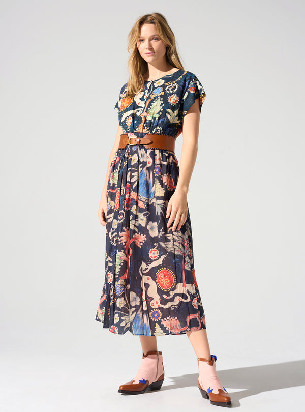 acoté Robe longue smockée à la taille