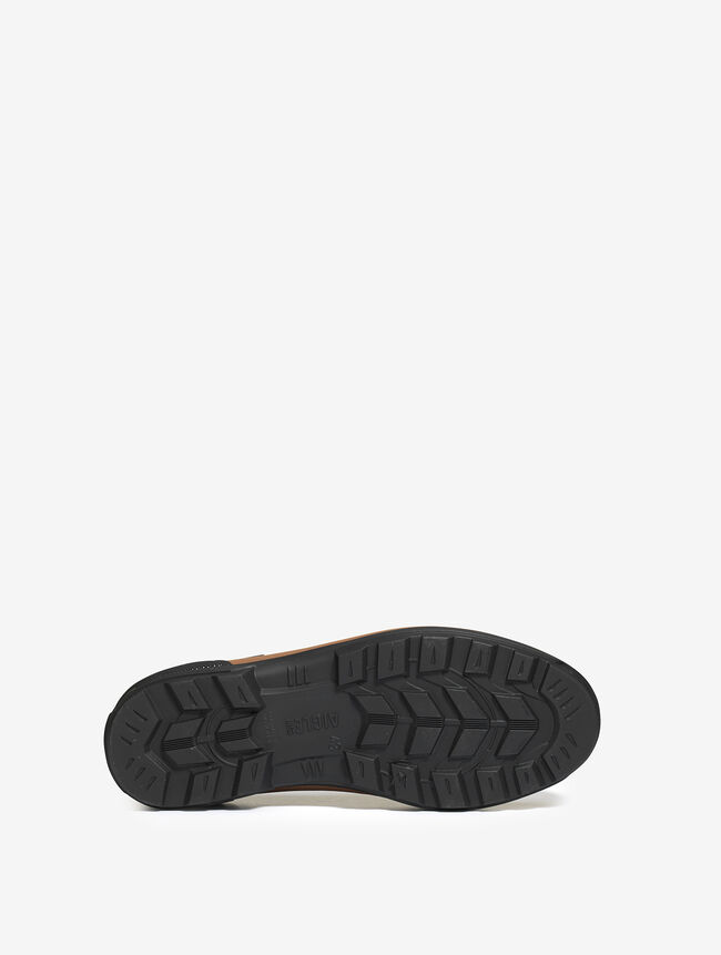 Aigle Le Sabot Fermé Bi-matière Conçu Pour Une Utilisation Intensive Catégories