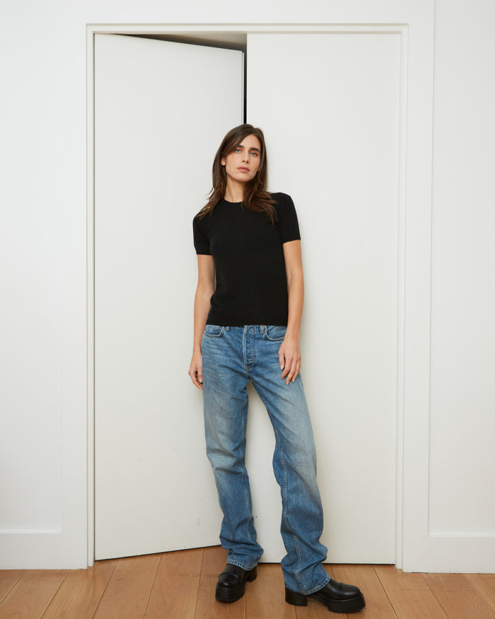 alexandra golovanoff André Superlight black 16