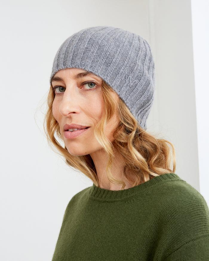 alexandra golovanoff Bonnet grey 13