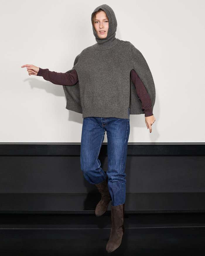 alexandra golovanoff Cape Coco grey 17