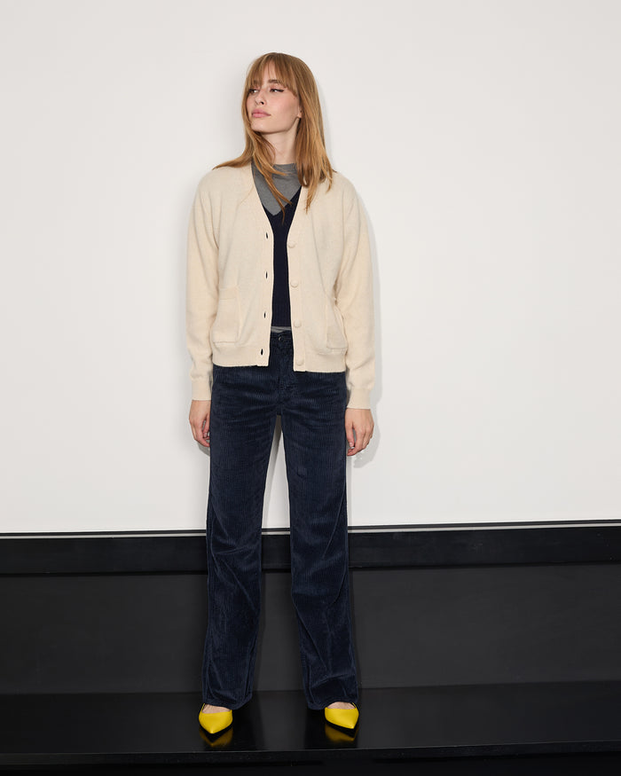 alexandra golovanoff Cardigan Granny powder 17