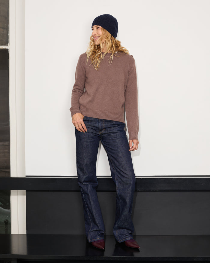 alexandra golovanoff Coco brown 17