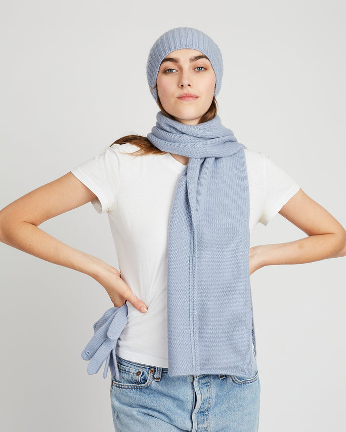 alexandra golovanoff Echarpe blue 11