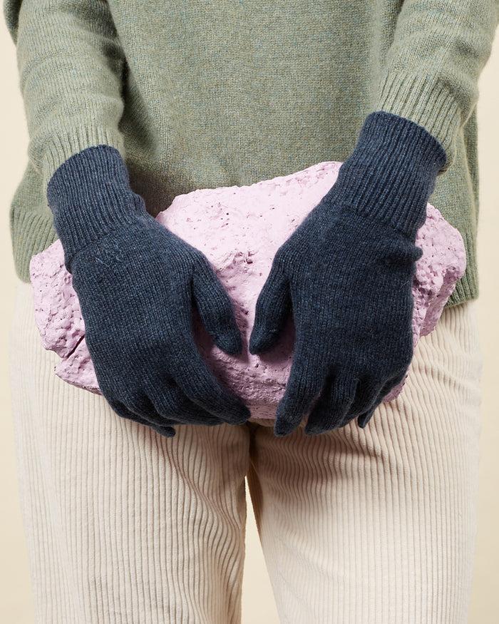 alexandra golovanoff Gants blue 15