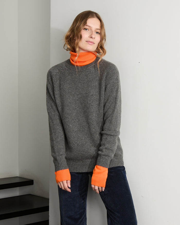 alexandra golovanoff Maxi Mila grey 17