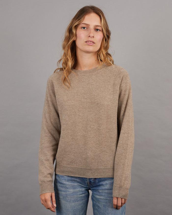 alexandra golovanoff Mila Light lin 15