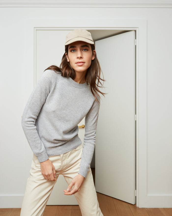 alexandra golovanoff Mila Superlight gris 14