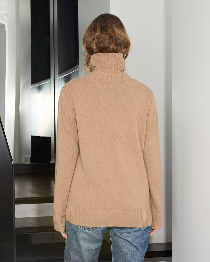 Alexandra Golovanoff Pierre Beige 17