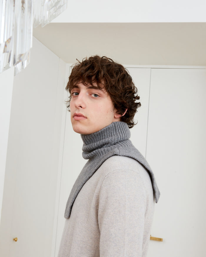 alexandra golovanoff Plastron grey 13