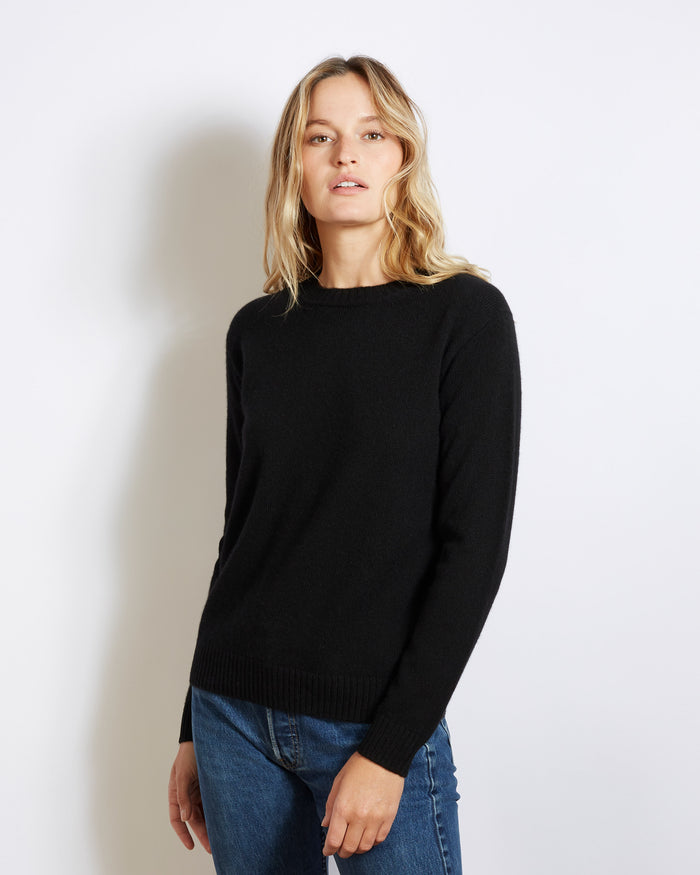 alexandra golovanoff Virgile black 15