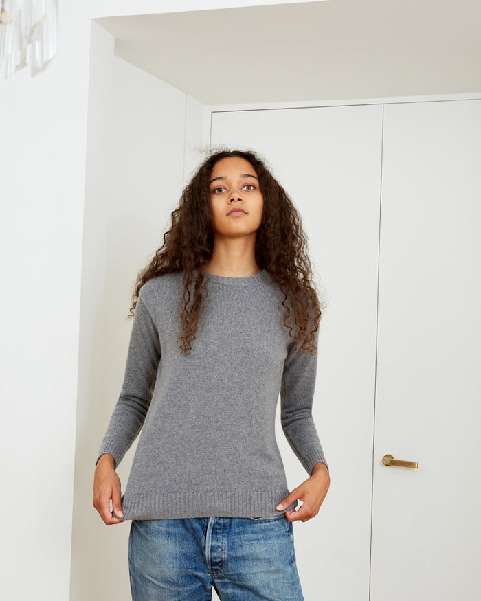 Alexandra Golovanoff Virgile Grey 13