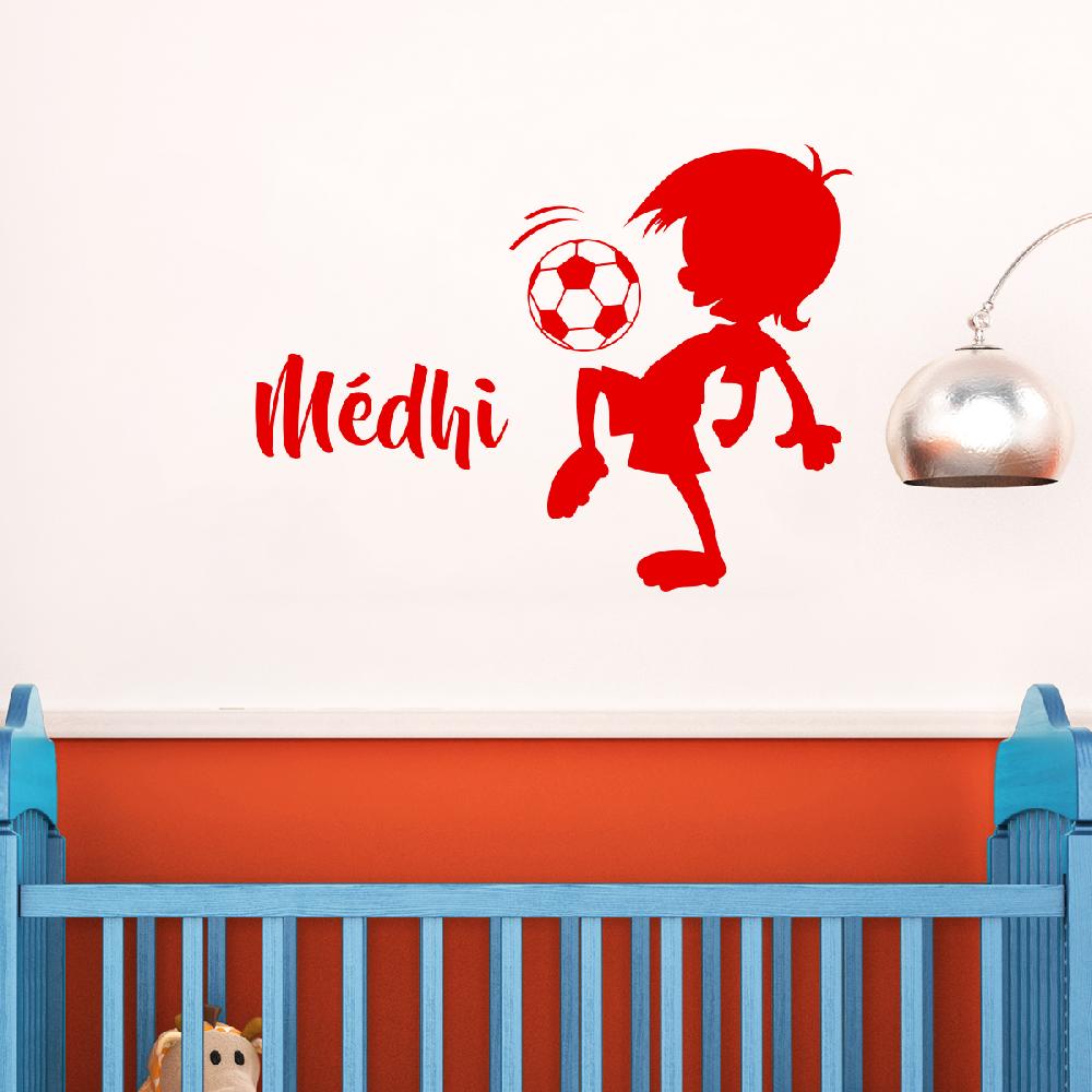 ambiance sticker Sticker prénom personnalisable Petit joueur de foot – CHAMBRE ENFANTS Prénoms