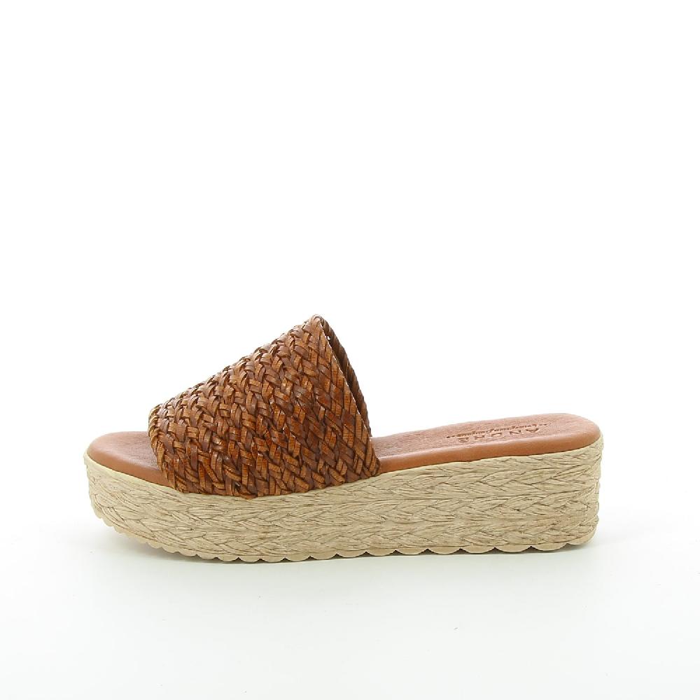 André MULE RYM MARRON