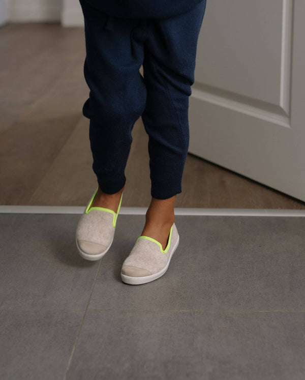 Angarde Chausson Enfant Beige Jaune Fluo