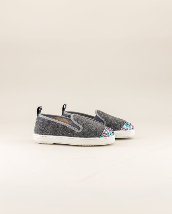 angarde Chausson enfant gris paillettes