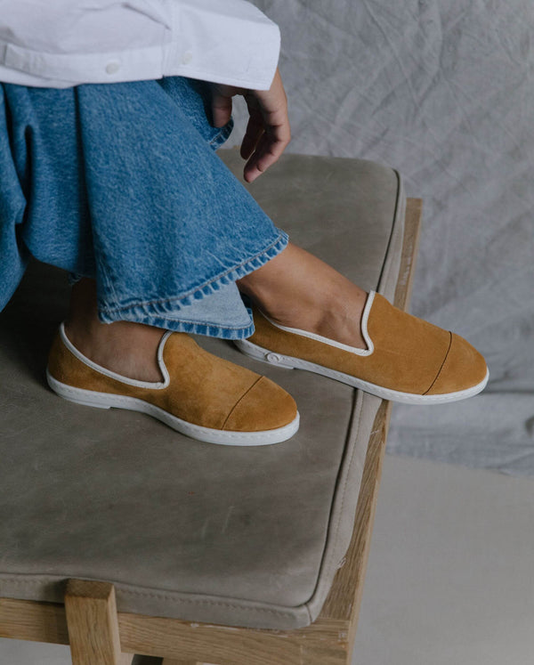 Angarde Chausson Femme Camel En Cuir Suède