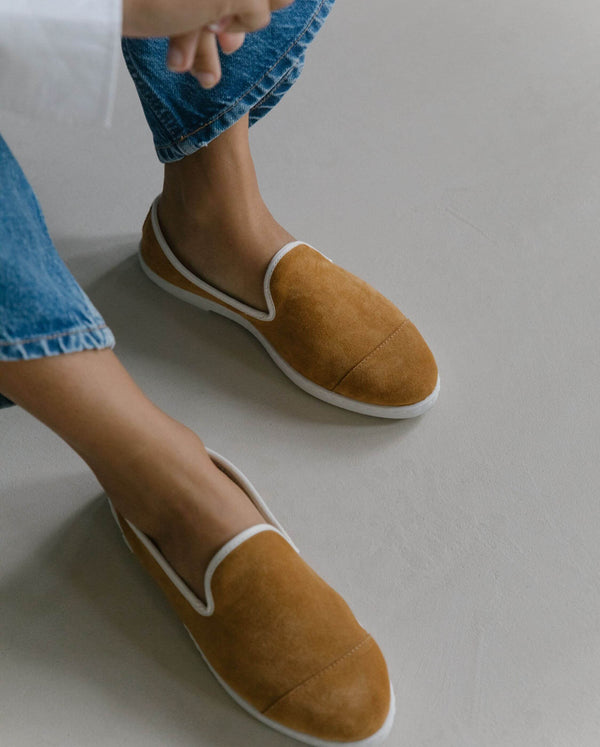 Angarde Chausson Femme Camel En Cuir Suède