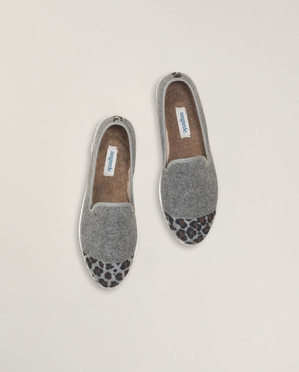 Angarde Chausson Femme Gris Léopard