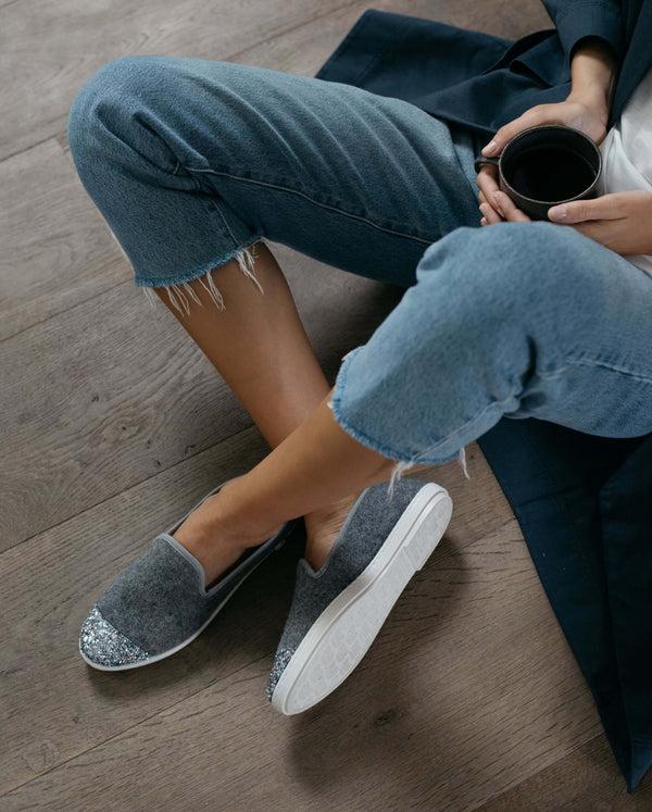 Angarde Chausson Femme Gris Paillettes