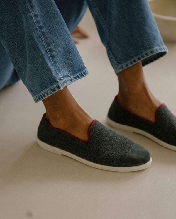 Angarde Chausson Homme Gris Bordeaux