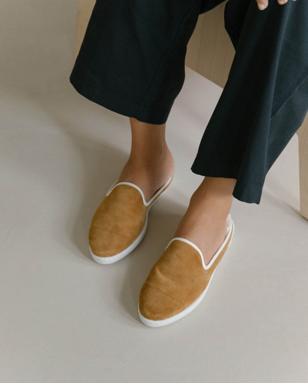 Angarde Mule Femme Camel En Cuir Suède