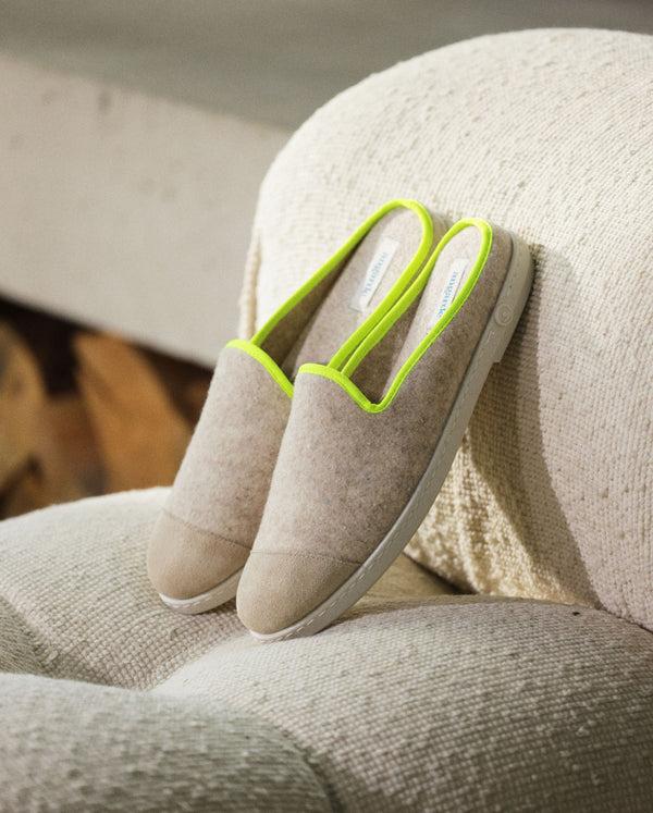 Angarde Mule Homme Beige Jaune Fluo