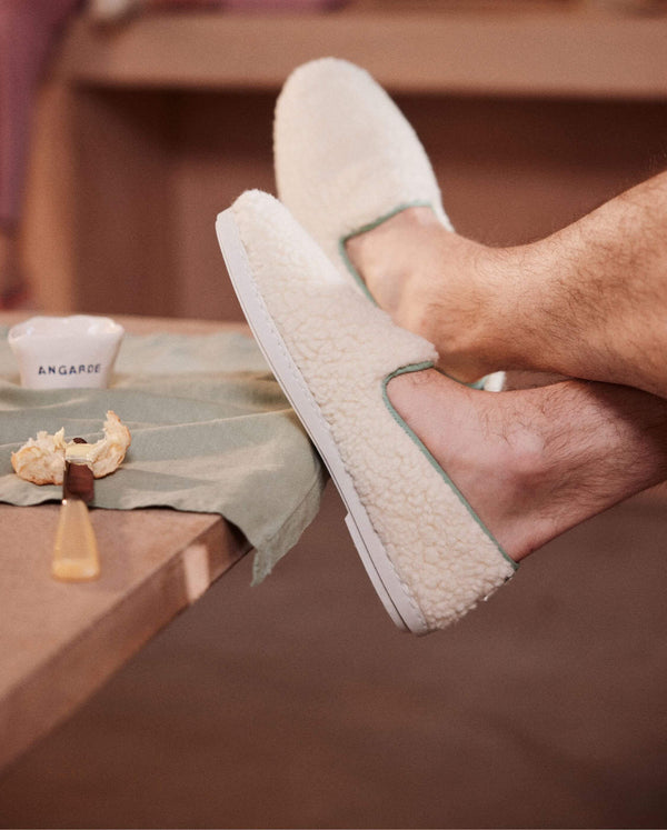 Angarde Chausson Homme En Bouclette De Laine Blanc Sauge