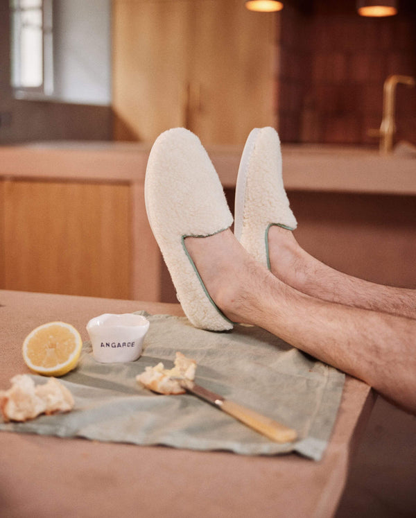 Angarde Chausson Homme En Bouclette De Laine Blanc Sauge