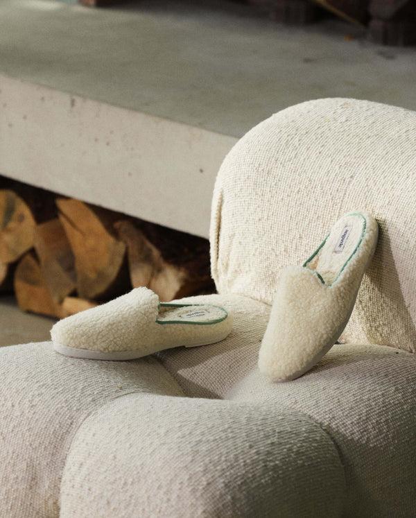Angarde Mule Femme Blanc Sauge En Bouclette De Laine