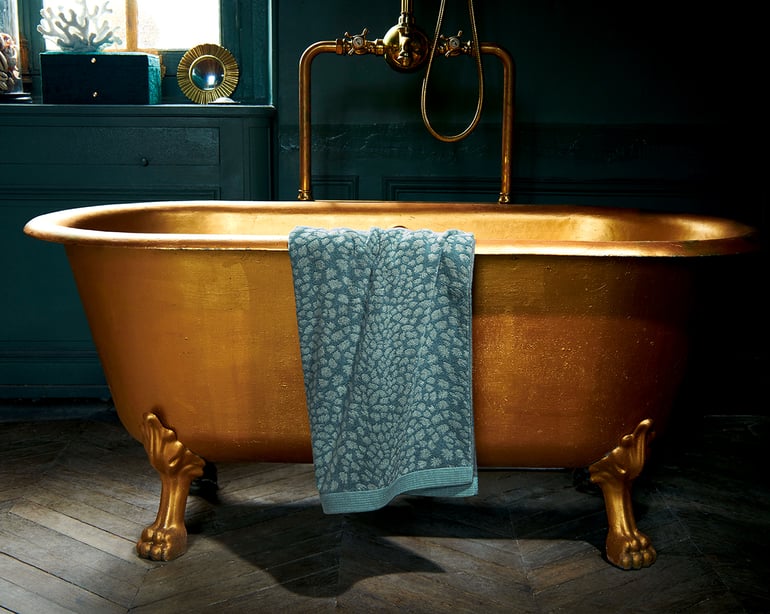 anne de solène DRAP DE DOUCHE Imaginaire · Bleu nuit