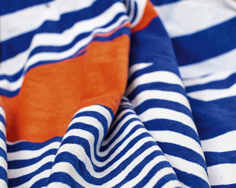 Anne De Solène DRAP DE PLAGE Lointain