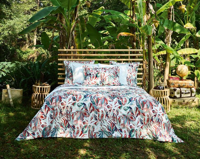 Anne De Solène DRAP HOUSSE Post Card