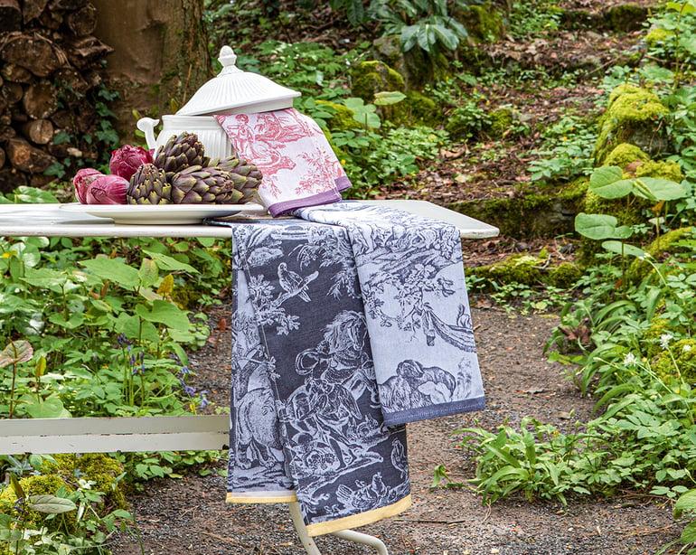 Anne De Solène LOT DE 3 TORCHONS 4 Continents