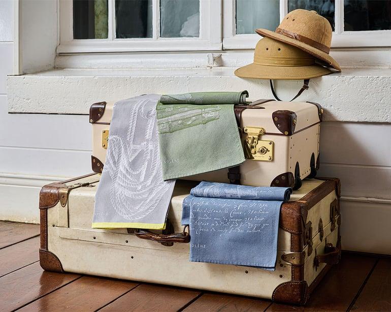 anne de solène LOT DE 3 TORCHONS L'aventurier