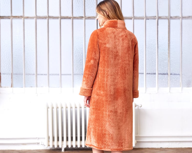 Anne De Solène PEIGNOIR Beth · Ambre