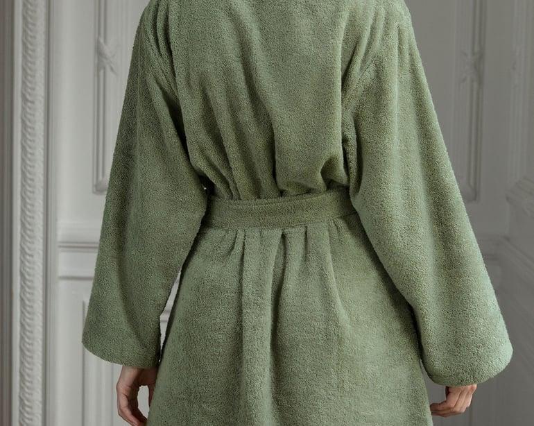 Anne De Solène PEIGNOIR Pétale · Cèdre
